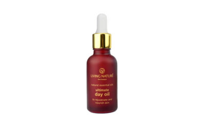 Living Nature Ultimate Day Oil | Presse