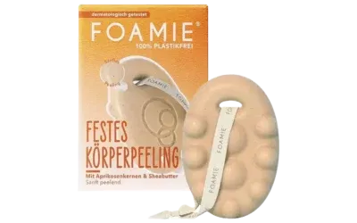 Foamie Festes Körperpeeling mit Aprikosenkernen & Sheabutter